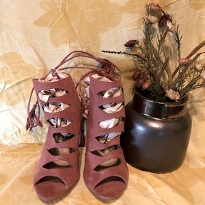 Just fab size 8 1/2 tan suede stilettos.